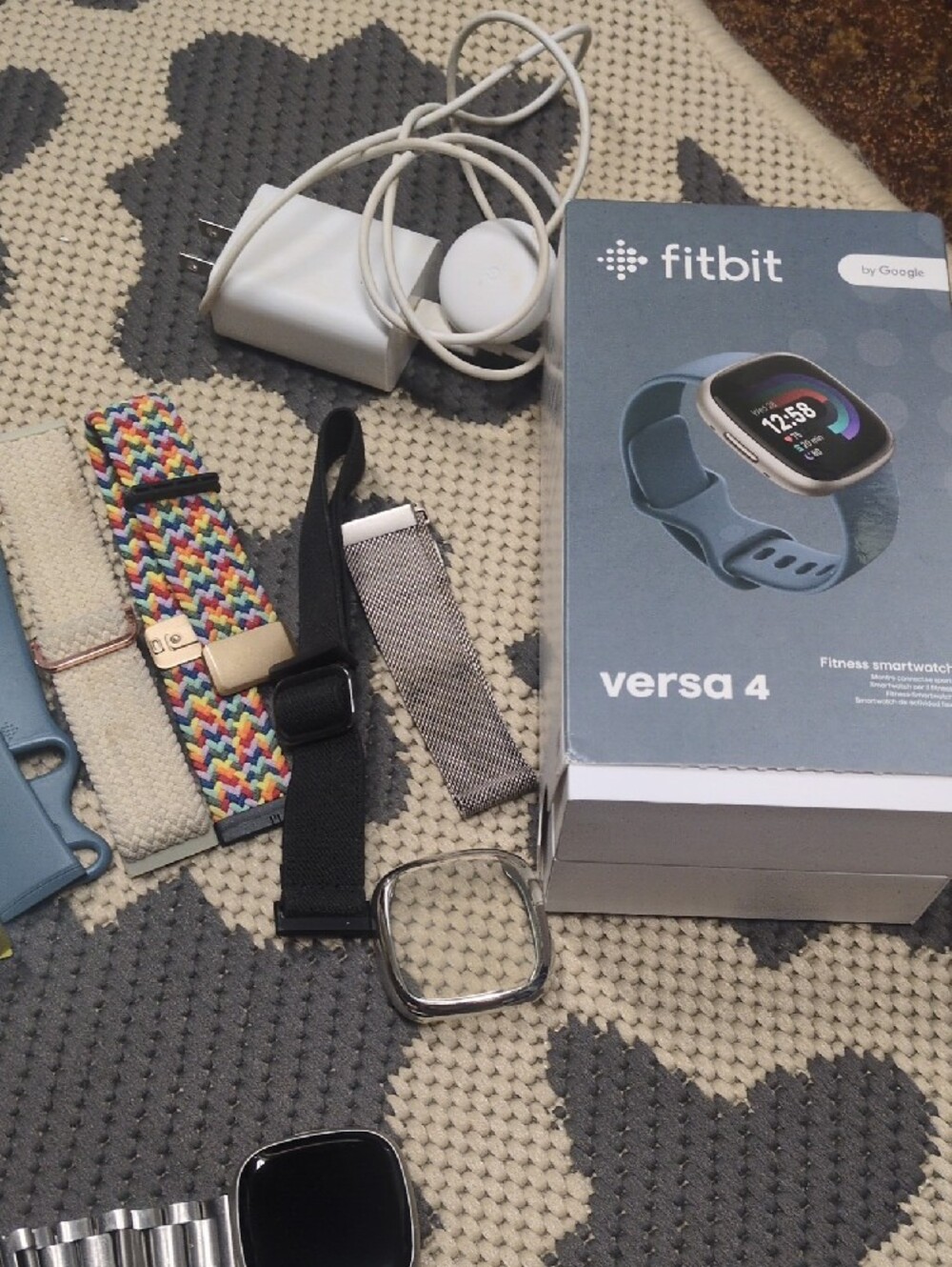 fitbit Versa 4 with Gray, Silver, Cream and Multicolor Bands - Picture 4 of 4